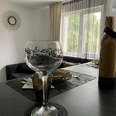T&T Apartman Praid Exteriér fotografie