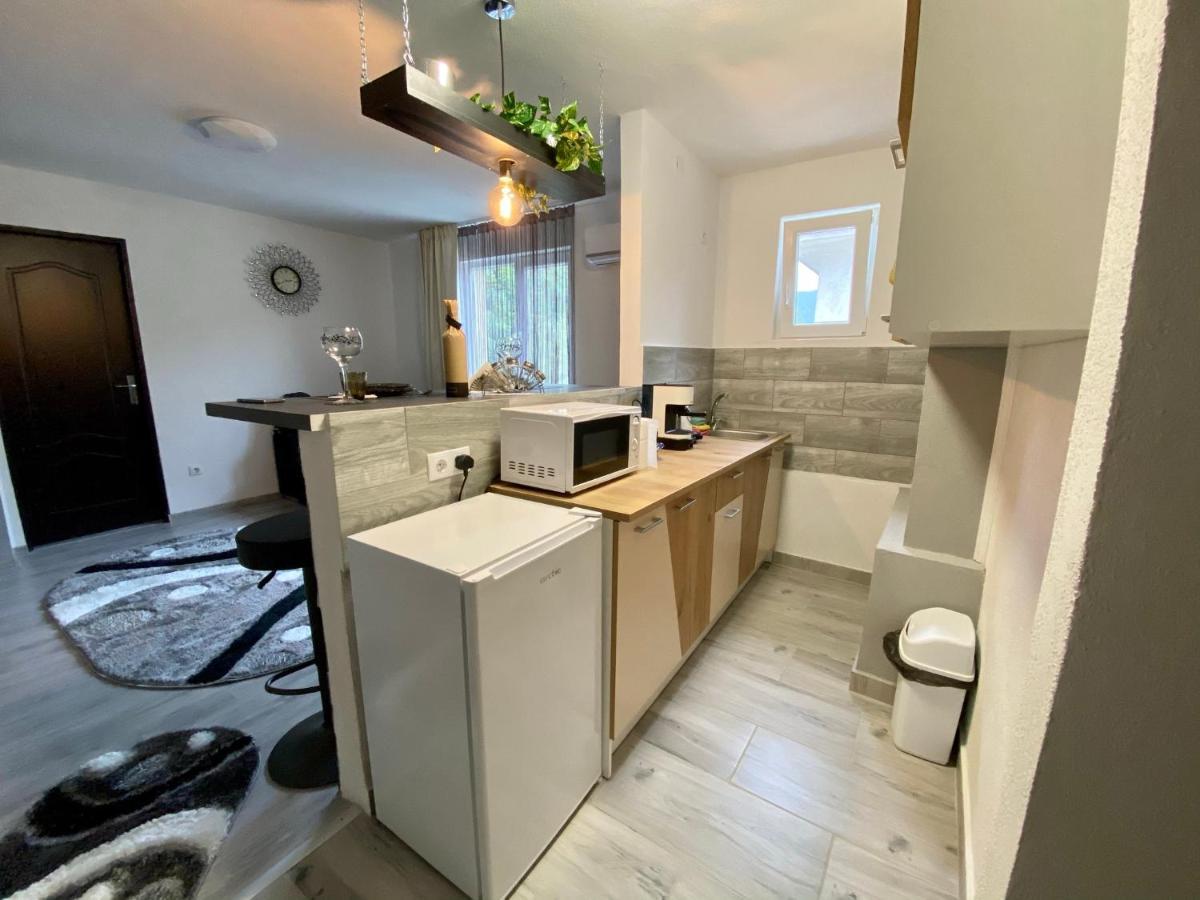 T&T Apartman Praid Exteriér fotografie