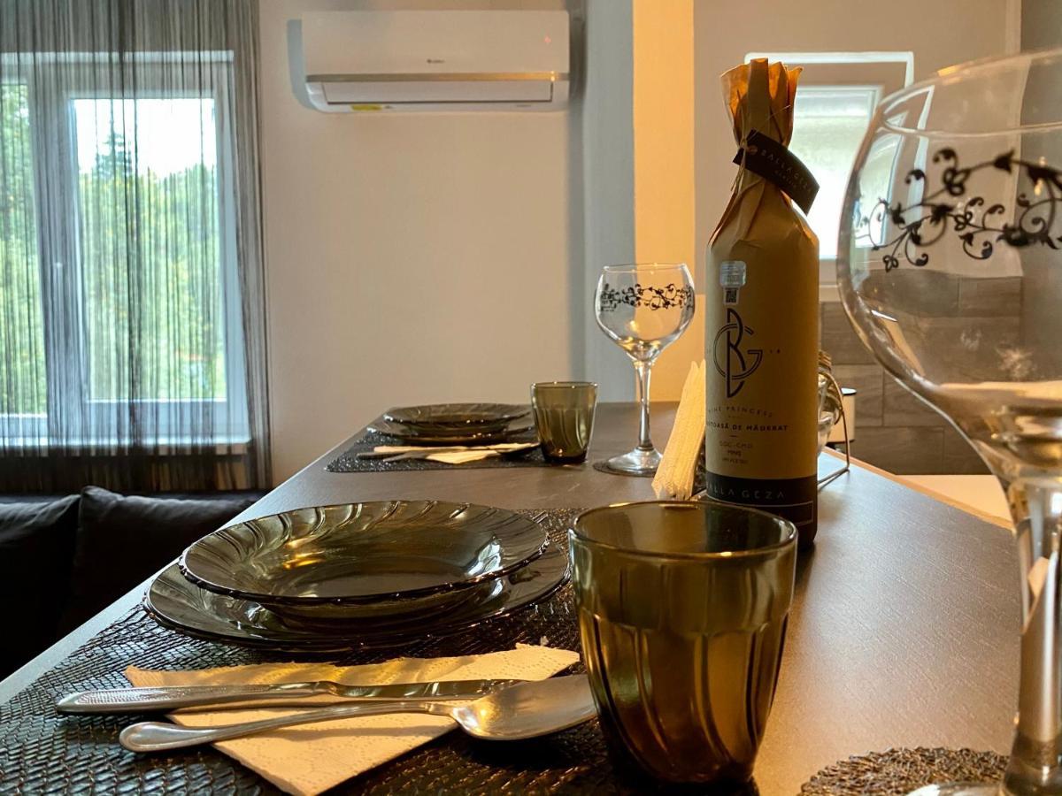 T&T Apartman Praid Exteriér fotografie