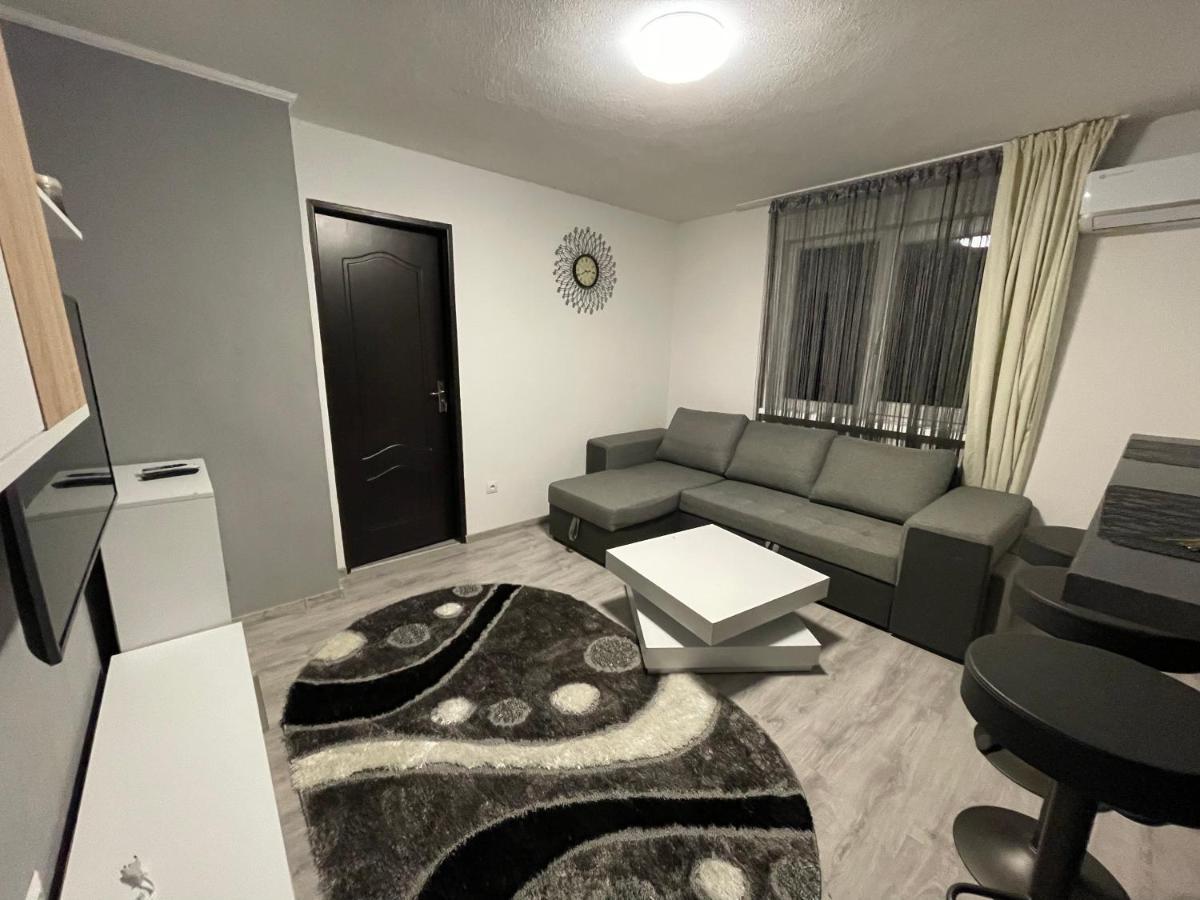 T&T Apartman Praid Exteriér fotografie